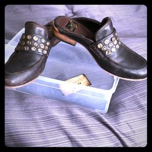 Freebird Steven madden slip on
